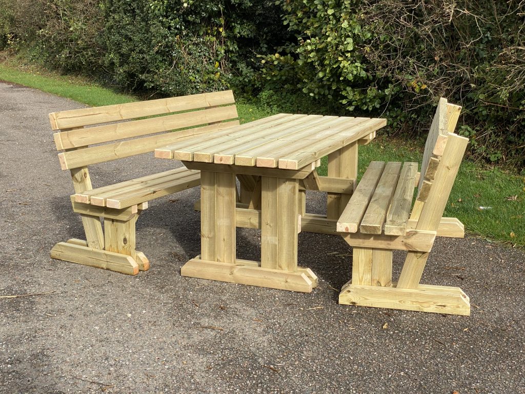 6 seater bench with backs and table set