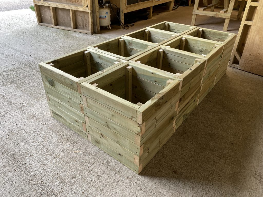 2ft square planters