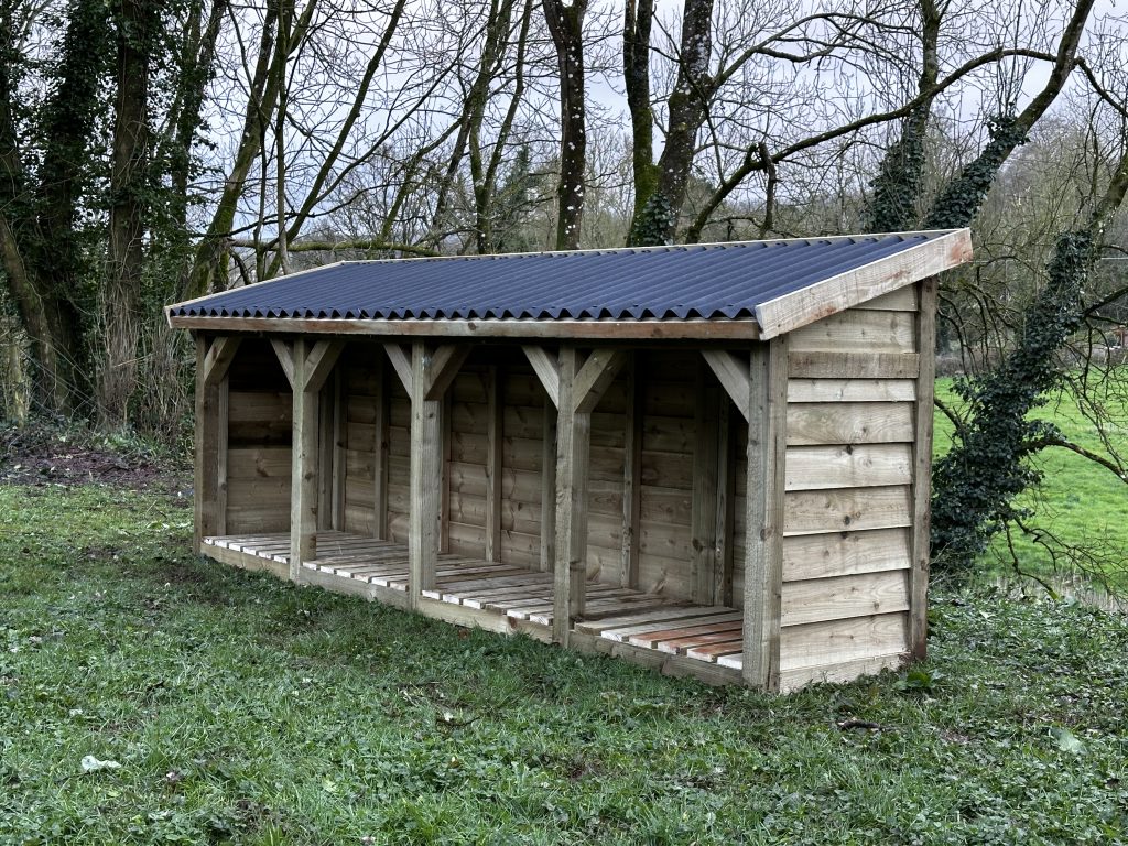 12ft log shed with onduline roofing